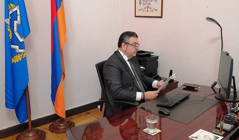article-image