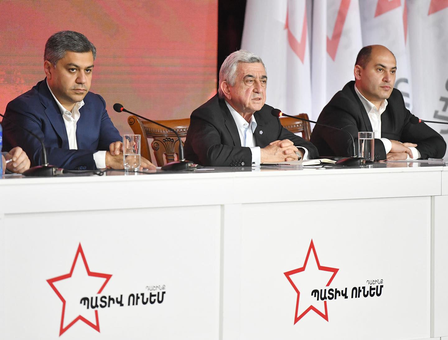 article-image