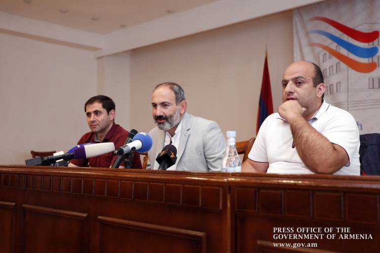 article-image