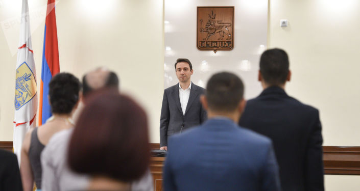 article-image