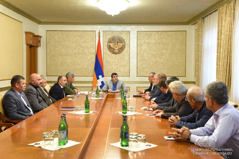 article-image