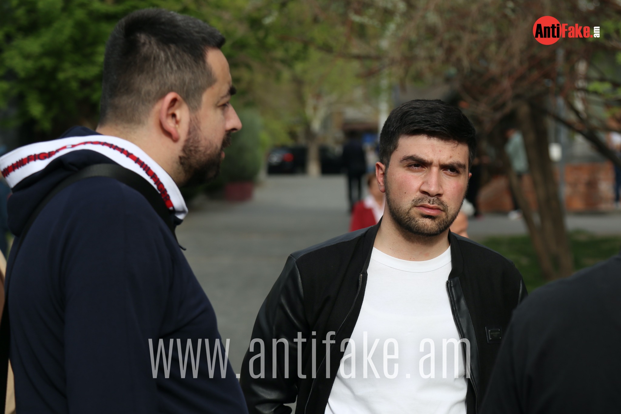 article-image