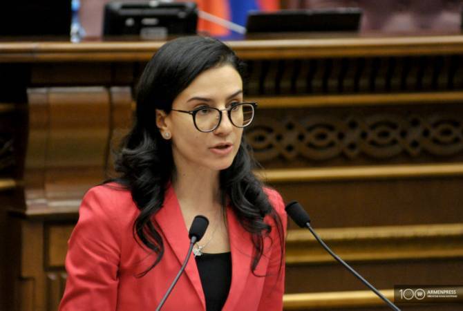 article-image