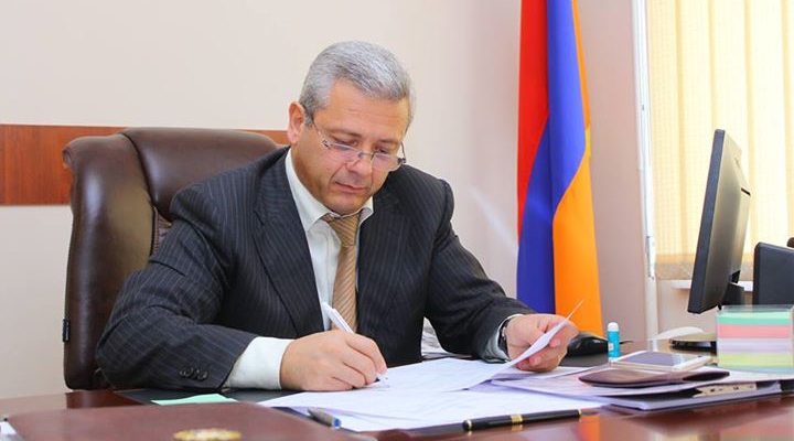 article-image