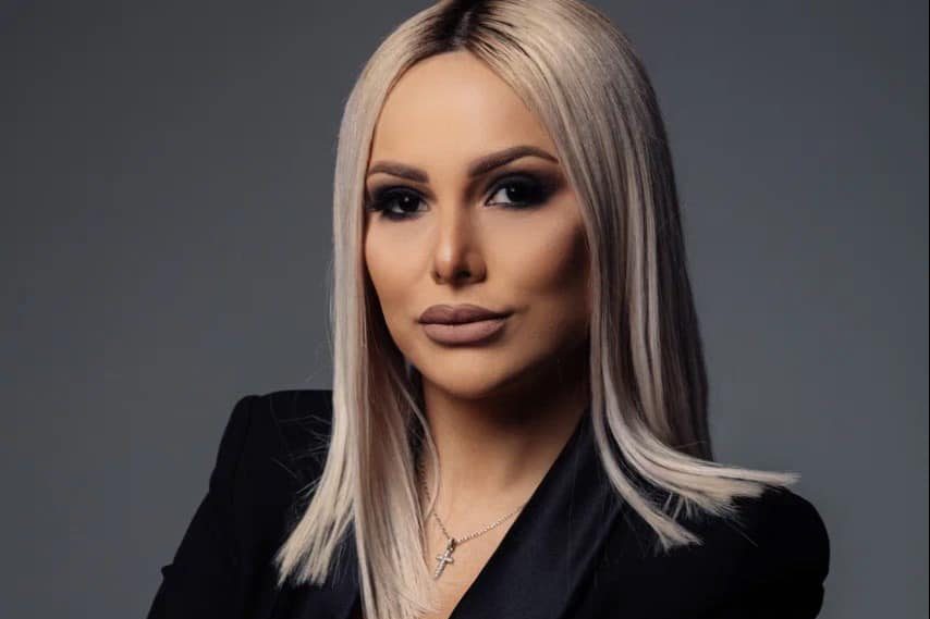 article-image