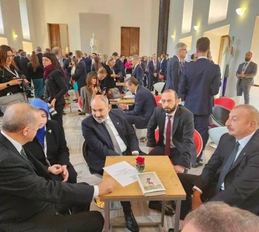 article-image