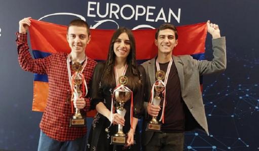 article-image