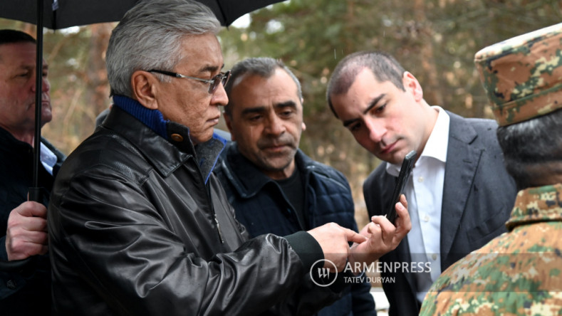 article-image