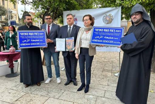 article-image