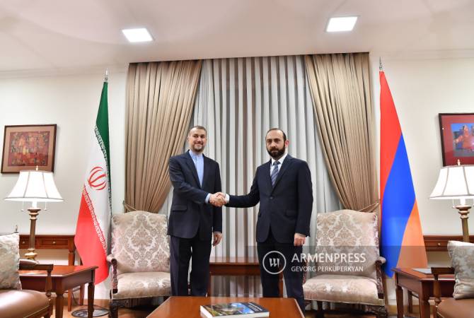 article-image