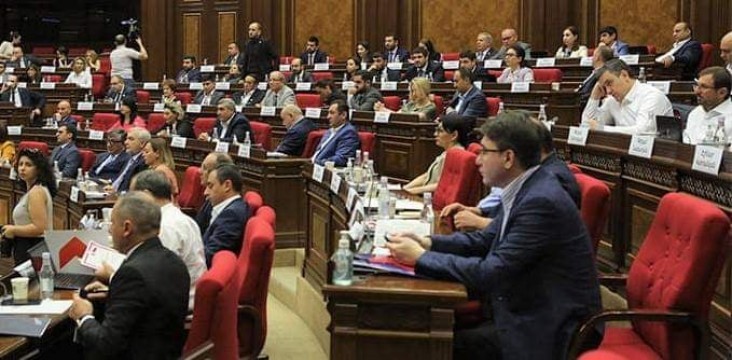 article-image