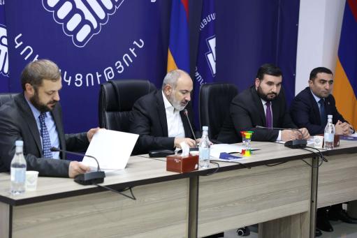 article-image