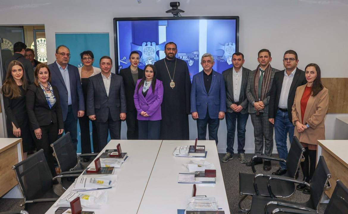 article-image