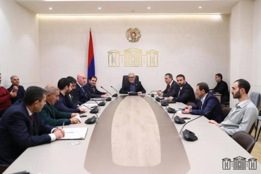 article-image
