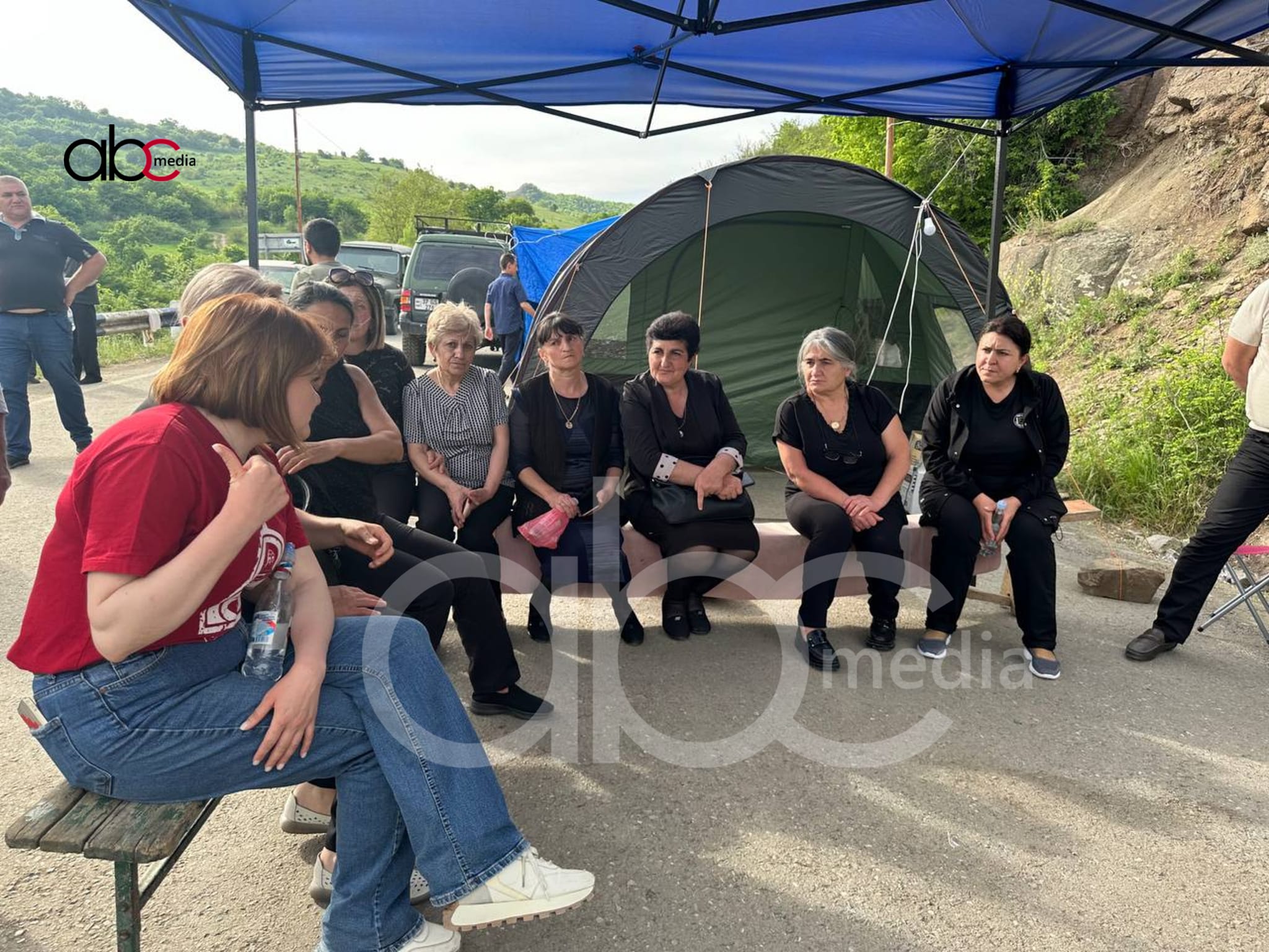 article-image
