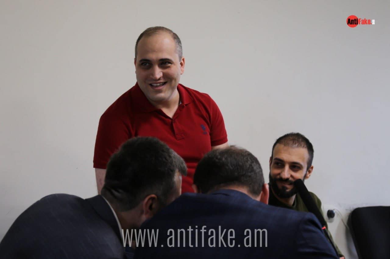 article-image