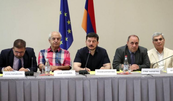 article-image