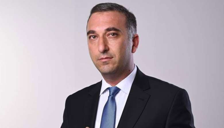 article-image