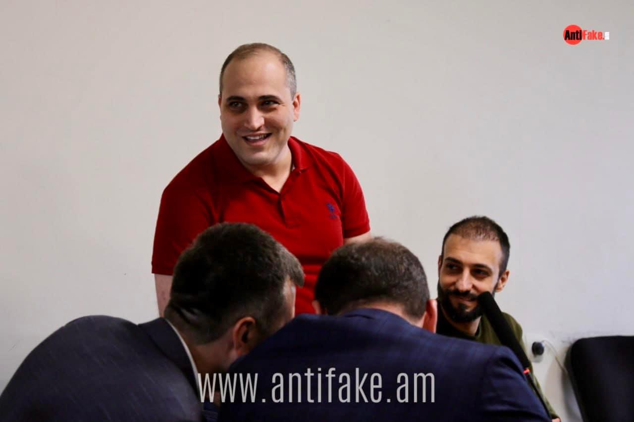 article-image