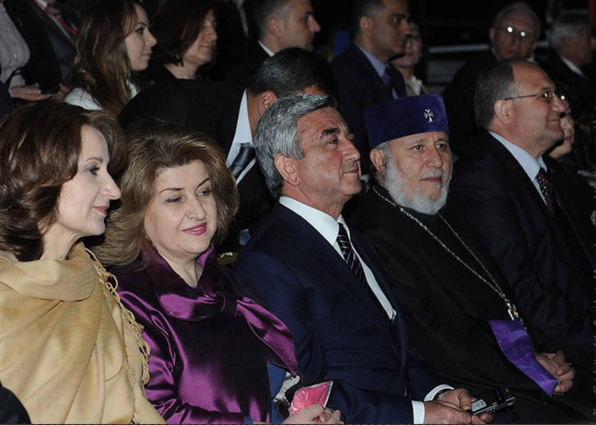 article-image